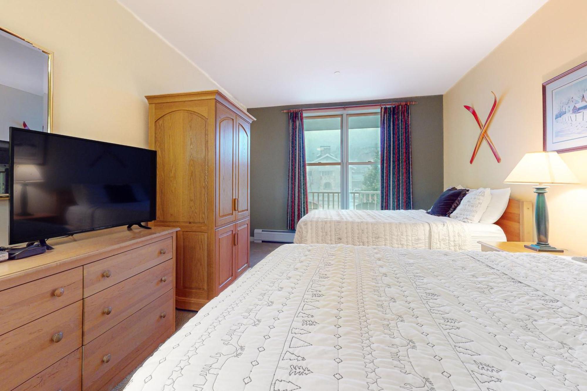 Long Trail House Condos ストラットン 部屋 写真